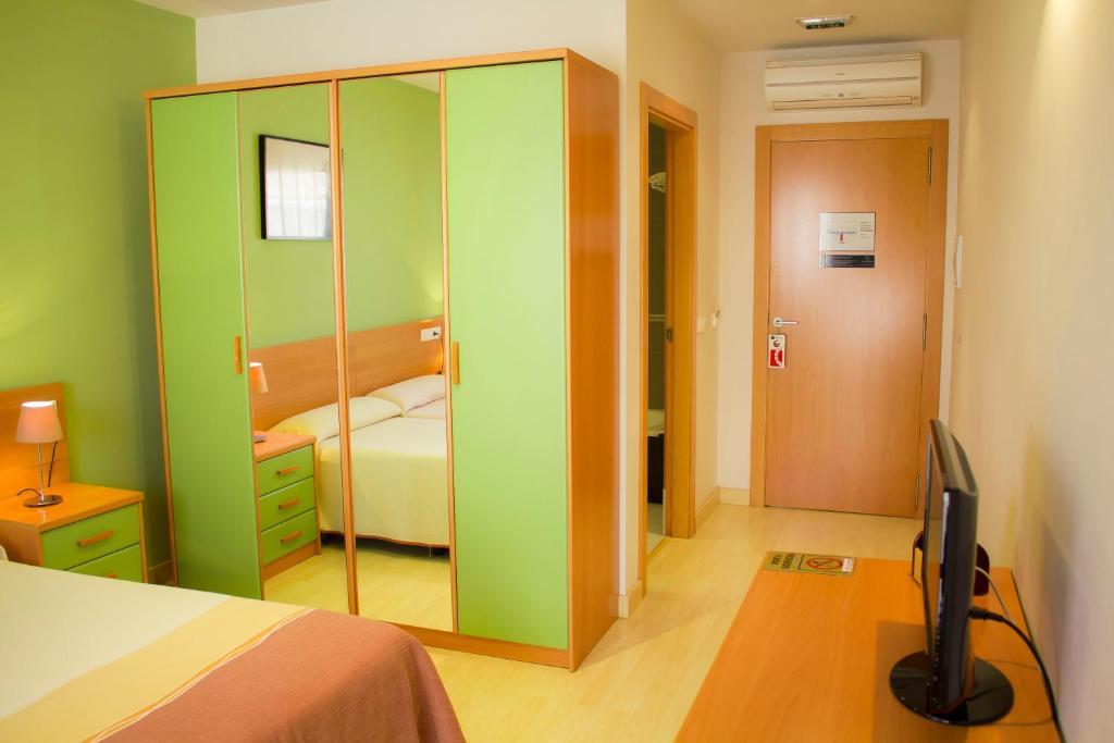 Hotel Restaurante Caracho Corella Room photo