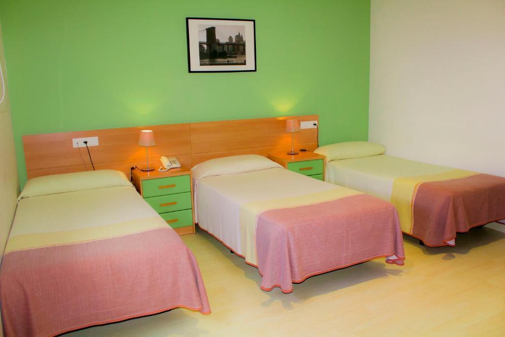 Hotel Restaurante Caracho Corella Room photo